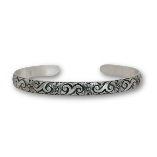 Flourishes cuff bracelet