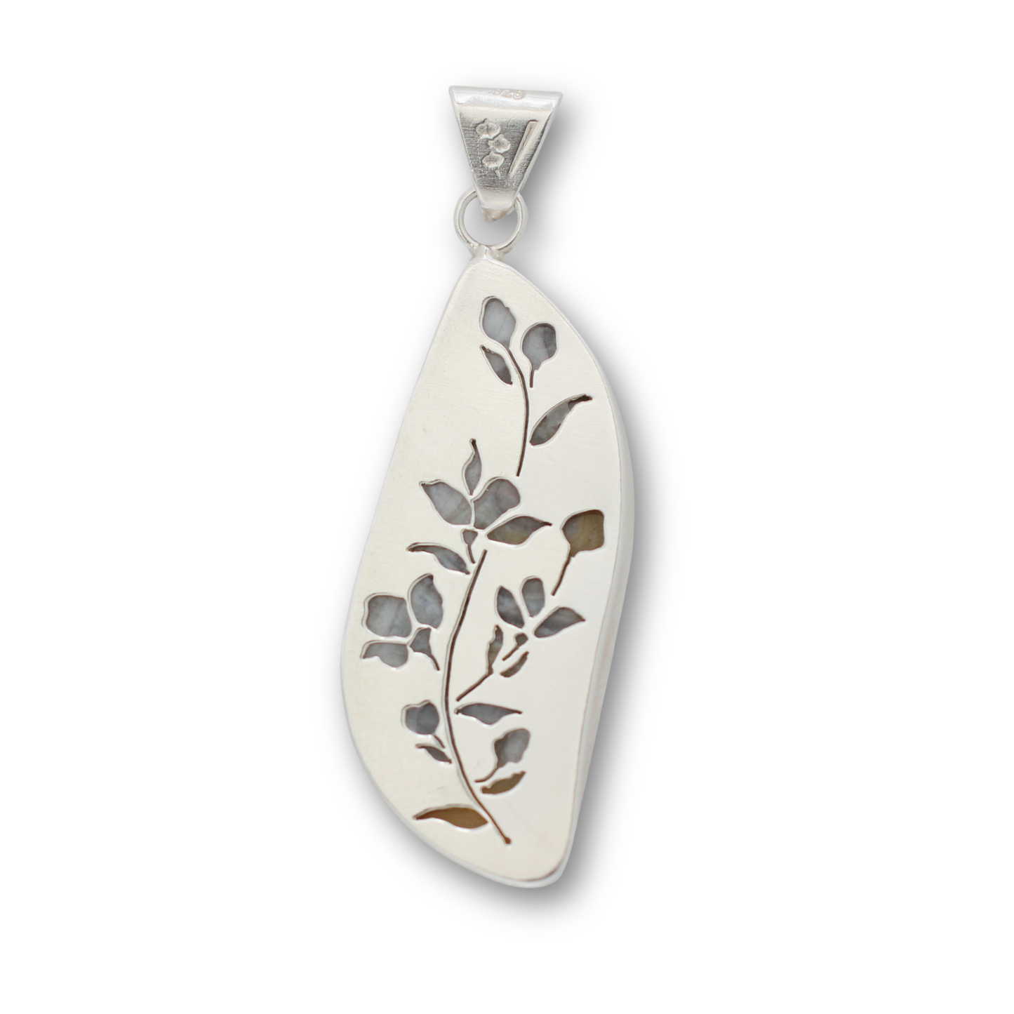 Blue scheelite flowering vine pendant